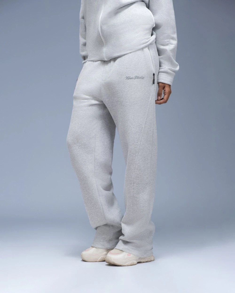 Vibes Baggy Grey Sweatpant